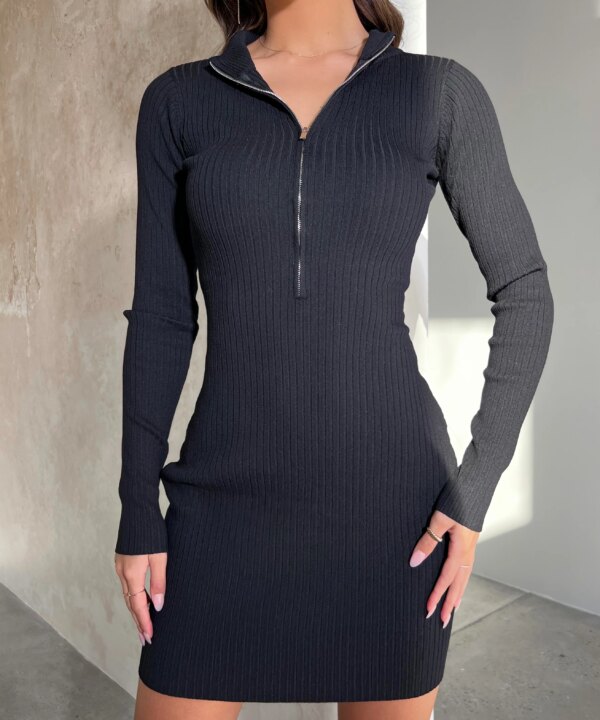 Elegant Ribbed Knit Dress